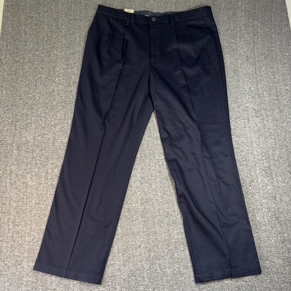 Men's Dockers Khaki Classic Fit Cotton Stretch Flex Comfort 38x31 Navy Blue Pant